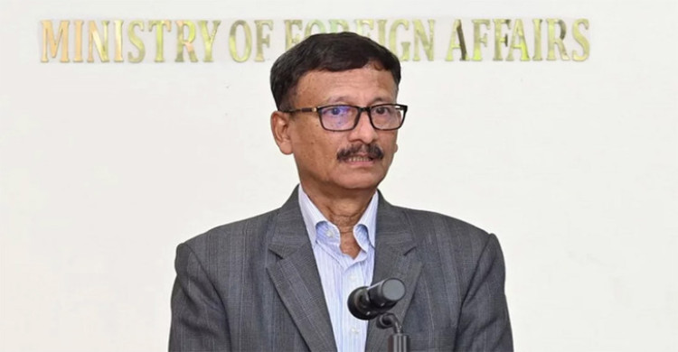 শেখ হাসিনাকে ফেরাতে আলোচনা হলেও তা চূড়ান্ত কিছু নয়: পররাষ্ট্র উপদেষ্টা