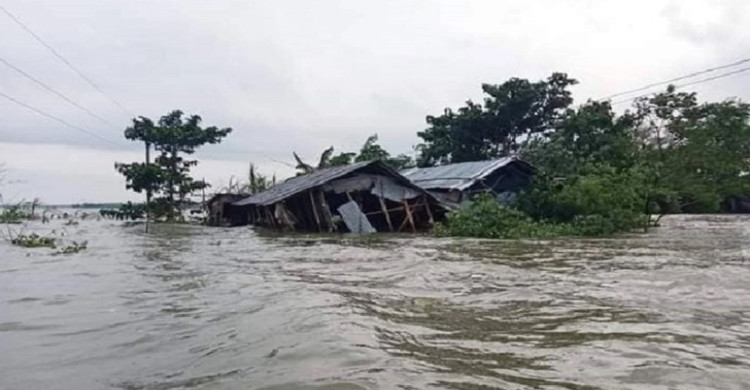 আগস্ট-সেপ্টেম্বরে বড় বন্যার আশঙ্কা, ঝুঁকিতে ৩০ জেলা