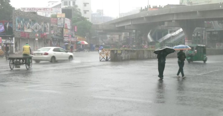 ঢাকায় বজ্রসহ বৃষ্টির পূর্বাভাস, কমতে পারে তাপমাত্রা