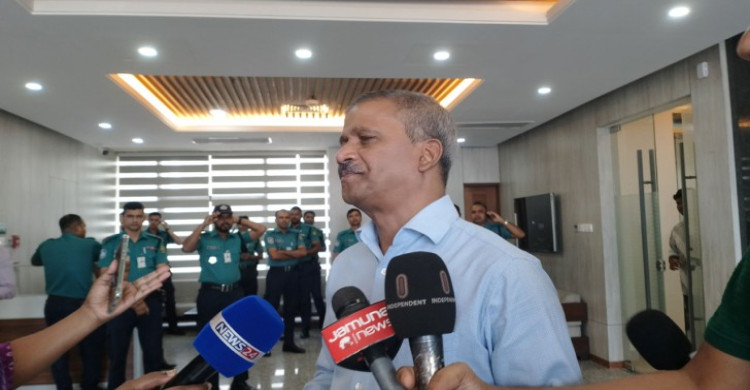 ফেব্রুয়ারিতেই নির্বাচন, এরপর আমরা বিদায় নেব : আসিফ নজরুল
