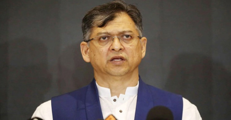 ‘গুলশানে চাঁদাবাজির ঘটনায় উপদেষ্টার বিষয়ে সরকারের অবস্থান পরিস্কার করা উচিত’