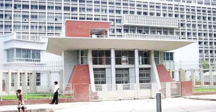 মাঠ প্রশাসন পুরো অদলবদল