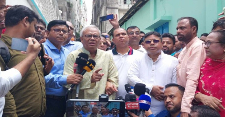 সরকার গায়ের জোরে ইশরাককে মেয়র হতে দিচ্ছে না : রিজভী