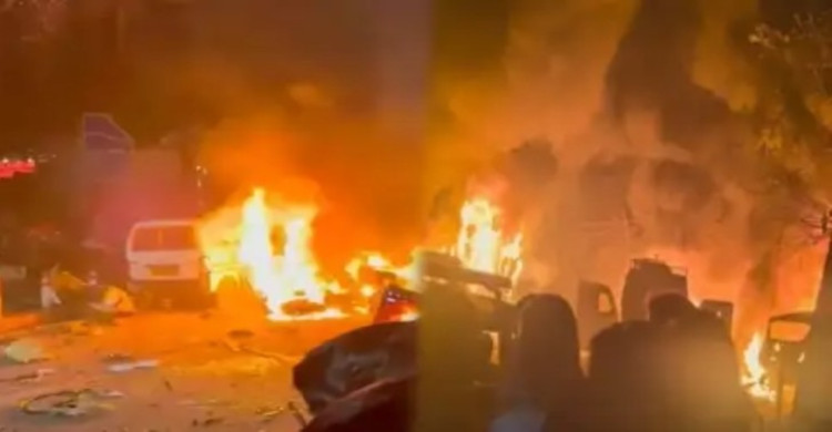 লালকেল্লার পর এবার থানায় ভয়াবহ বিস্ফোরণ, নিহত অন্তত ৯