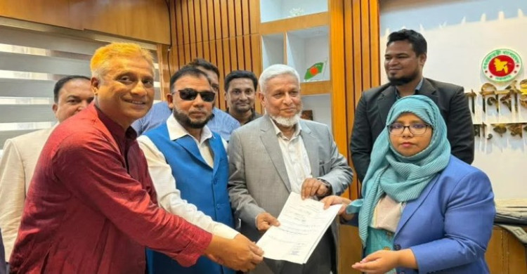 কক্সবাজারে কাফনের কাপড়সহ বিএনপি প্রার্থীকে চিঠি