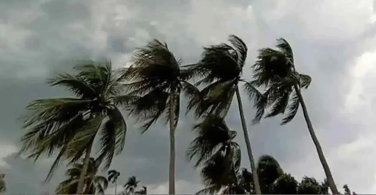 সন্ধ্যার মধ্যে ৮ অঞ্চলে বজ্রসহ ঝড়-বৃষ্টির সম্ভাবনা, নদীবন্দরে সতর্ক সংকেত